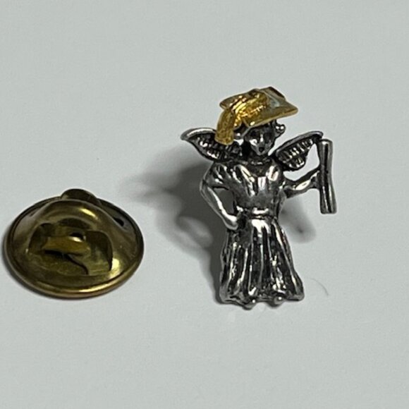 VTG Graduation Angel w/Diploma & Cap Pewter Lapel Vest Hat Pin .5"x.75" - Picture 2 of 13